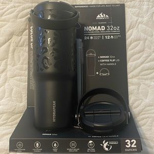 Hydrapeak Nomad 32 oz stainless insulated tumbler